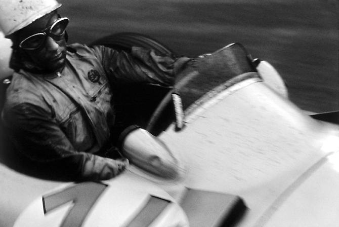 Stirling Moss
1955
gelatin silver print