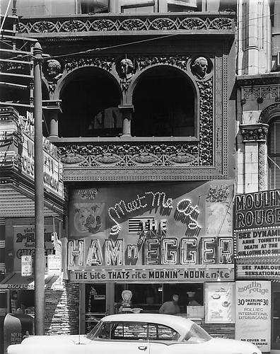Garrick [Schiller] Theater, Chicago
1954
gelatin silver print