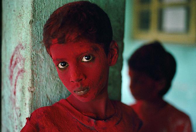 Red Boy, Bombay, India
1996
C-type print on Fuji Crystal Archive paper