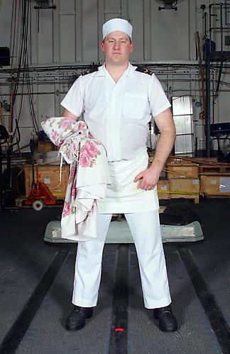 MIKE GRACE | CHROMIRA LIGHT JET PRINT | 11 X 17 INCHES | 2008

SURVEY: IMAGES FROM CANADIAN FORCES ARTIST PROGRAM | 2008 | SEE CURATOR'S STATEMENT BELOW BY CHANTAL ROUSSEAU