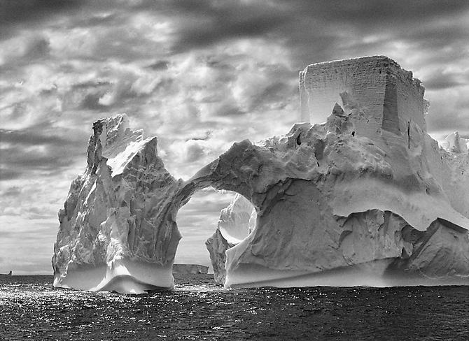 Iceberg between Paulet Island & the Shetlands Islands, Antarctica
2005