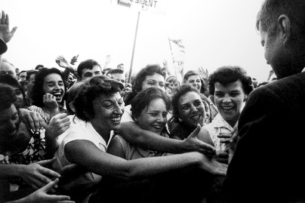 Frenzy, Boston, MA
August 1960
gelatin silver print