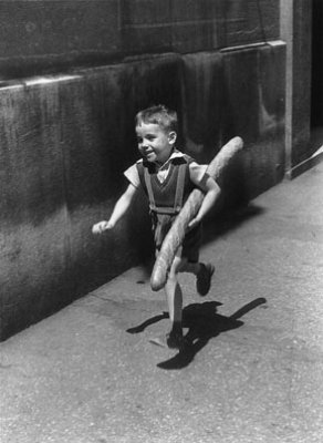 Le Petit Parisien
1952
gelatin silver print