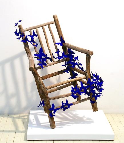 Paul Villinski, Repose (2012)
Wooden Chair, Aluminum (found Cans), Wire, Flashe
38h x 26w x 24d in (96.52h x 66.04w x 60.96d cm)