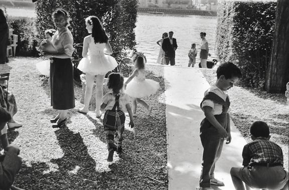 Près de Juvisy, France
1955
gelatin silver print
