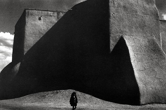 Taos, New Mexico
1947
gelatin silver print