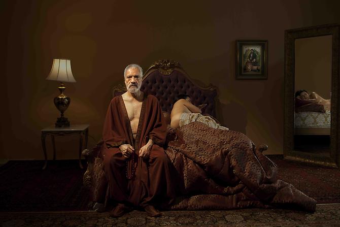 Interrupted Series   2010
Photography; Edition of 5
60 x 40 in / 152 x 102 cm