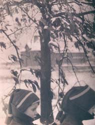 Clarence H. White
Boys Going to School
1908
vintage photogravure, camera work