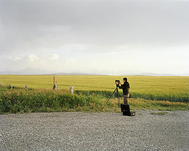 EXPOSURE | ENTERING, LIVING, LEAVING, LANDSCAPE | C-PRINT | 24 X 30 INCHES | 2009