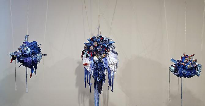  Waves , 2012
Mixed media installation
Dimensions variable