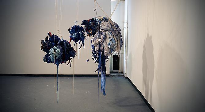  Waves , 2012
Mixed media installation
Dimensions variable