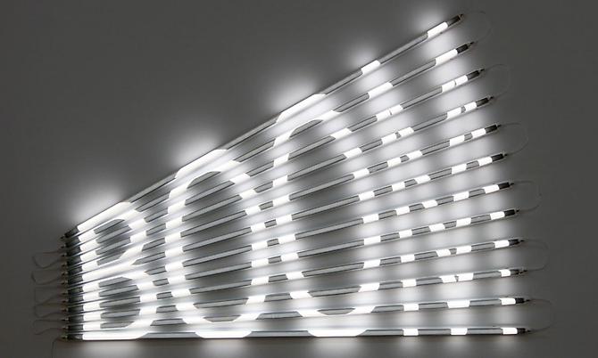 BOOM, 2011
(edition 5/5 + 2 AP)
fluorescent lights, acrylic tubes and light filters
33 x 47 inches