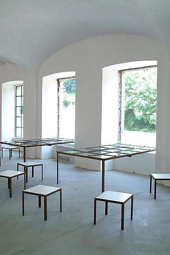Massimo Bartolini
Untitled 2003 
70 x 220 x 120 cm 
Iron, glass, wood