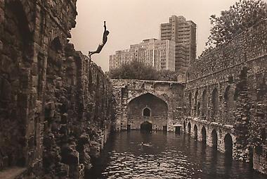 DIVING INTO UGRASEN BAOILI, DELHI
