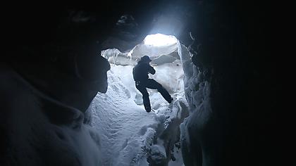 JANET BIGGS
In the Cold Edge (still)
2010, single-channel high definition video, 5 minutes, 34 seconds