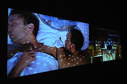 GEOFFREY ALDRIDGE
Disco - installation view
2010, video, 7 minute loop