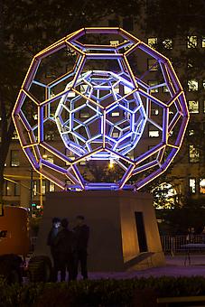 LEO VILLAREAL
Buckyball
2012, LEDs, custom software, electrical hardware, metal armature, sculptural base
360 x 240 x 240 inches, unique
Installation view - Madison Square Park, New York, NY