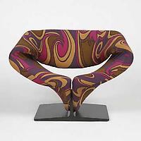 ribbon chair