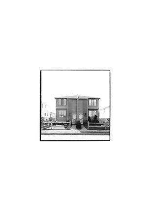 Untitled, from the series My Trip to New York, 1984-86
Gelatin silver print
8 x 6 inches (20.3 x 15.2 cm)
Edition 1/6, 2 AP