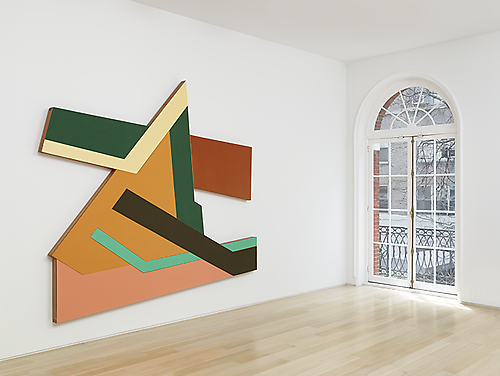 © 2014 Frank Stella / Artists Rights Society (ARS), New York