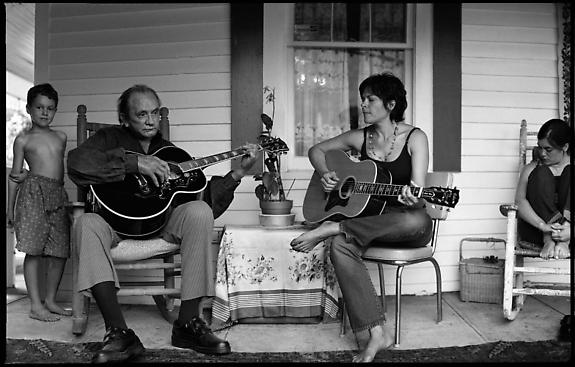 Johnny Cash and Roseanne Cash, Hiltons, Virginia, 2001