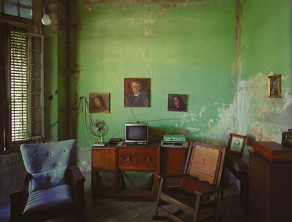 Home of Mercedes Alfonso Linea 508 (Between D and E) Vedado, Havana, 1997