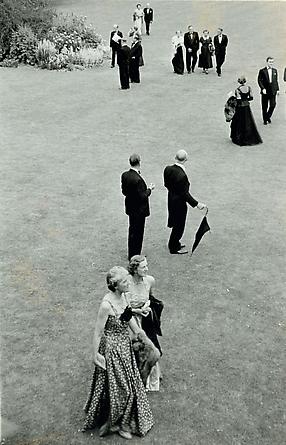 Intermission Time at Glyndebourne, 1955