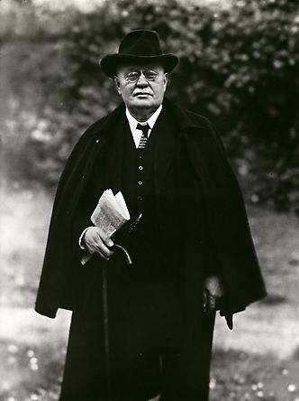 August Sander
Publisher, 1924
© SK-Stiftung Kultur - August Sander Archiv VG-Bild Kunst, Bonn