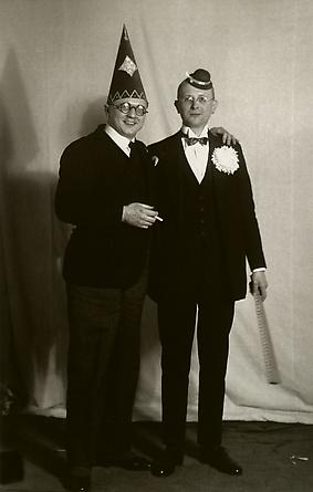 August Sander 
Carnival, 1928
© SK-Stiftung Kultur – August Sander Archiv VG-Bild Kunst, Bonn