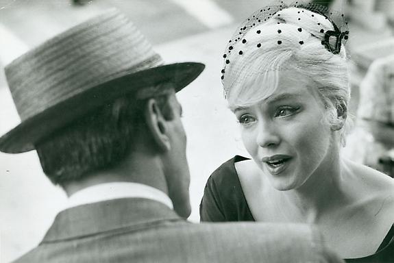 Marilyn Monroe and Kevin McCarthy on the set of "The Misfits," 1960
