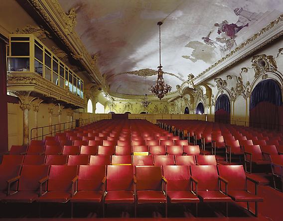 Sala Alejo Carpentier, Gran Tetro de la Havana, 2000