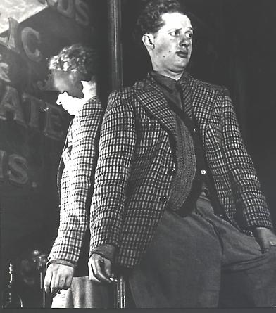 Dylan Thomas, 1941