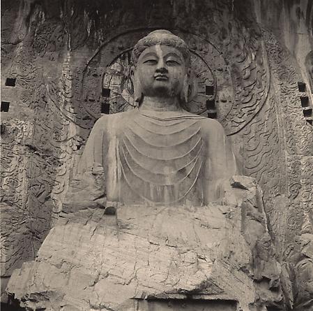 Buddha, Longmen Grottos, 2001