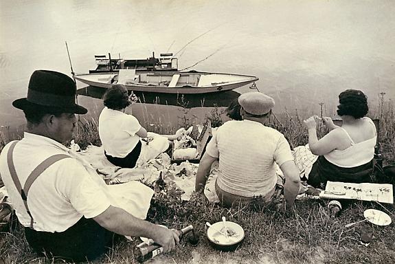 Picnic on the Banks of the Marne, 1938
