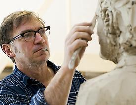 Stephan Balkenhol makes Wagner monument