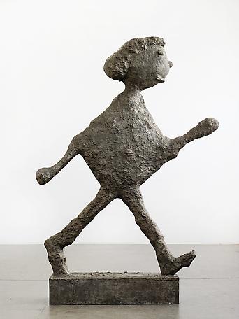 Walking Figure
bronze
h. 198 cm