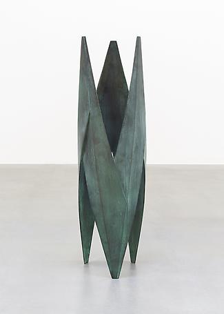 Lars Englund
Stabil
2013
bronze 
100 x 27 cm