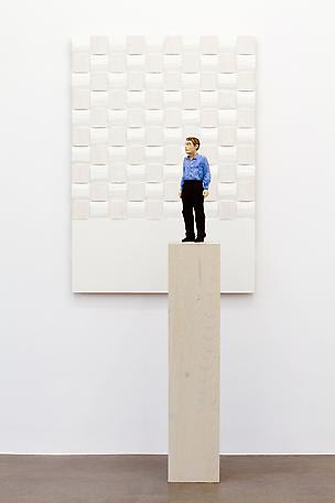 Stephan Balkenhol
Man with white panel
2010
painted wawa wood