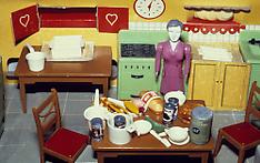 THE DECONSTRUCTIVE IMPULSE: WOMEN ARTISTS RECONFIGURE THE SIGNS OF POWER, 1973-1992