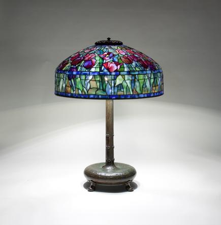 Tiffany Studios <br> Tulip Table Lamp 3