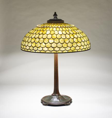 Tiffany Studios Jeweled Fish Scale Table Lamp 2