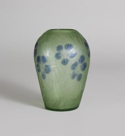 Tiffany Favrile Glass Cameo Vase 3
