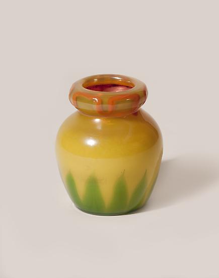 Tiffany Favrile Glass Decorated Cased Vase 1