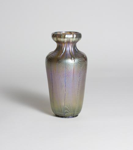 Tiffany Favrile Glass Early Decorated Vase 2