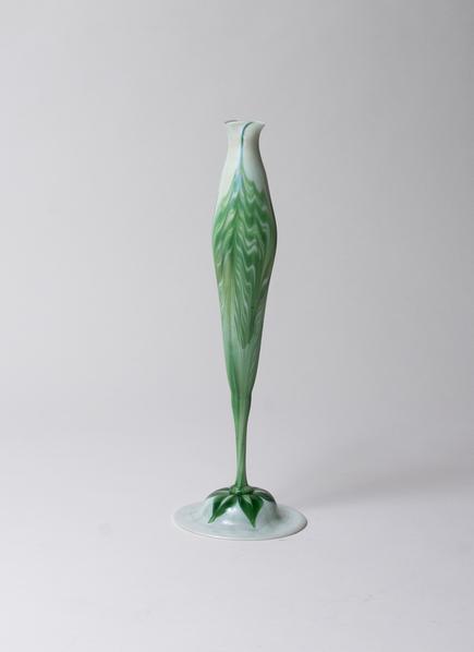 Tiffany Favrile Glass Early Calyx Flower Form Vase 1