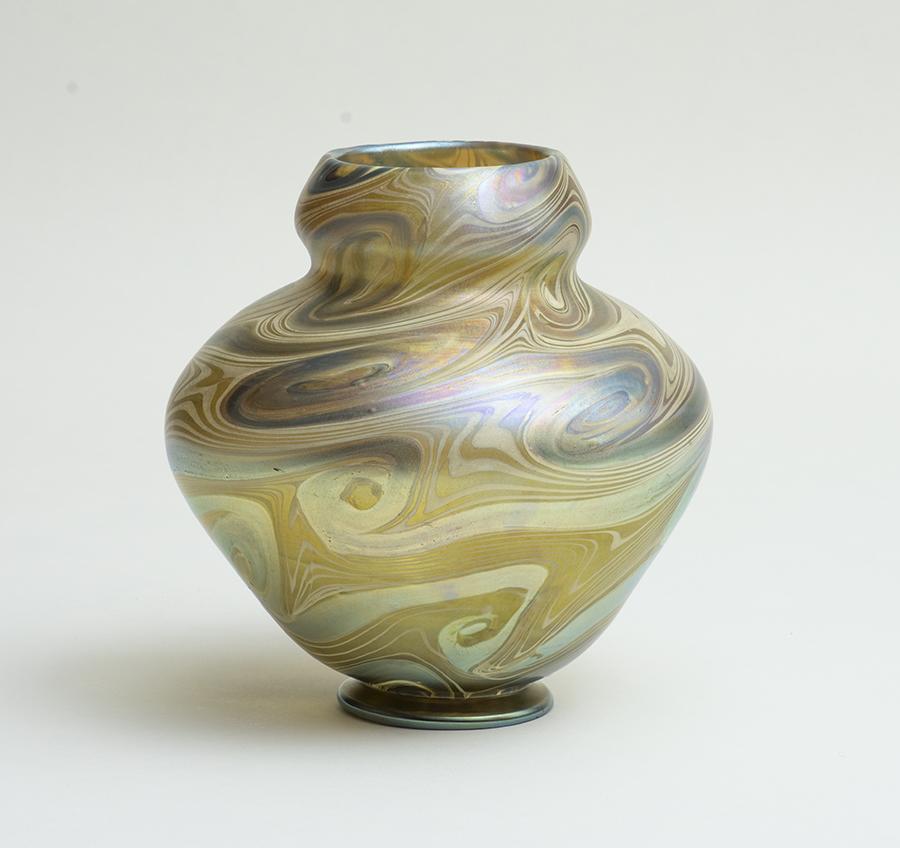 Tiffany Favrile Glass Early Decorated Vase 2