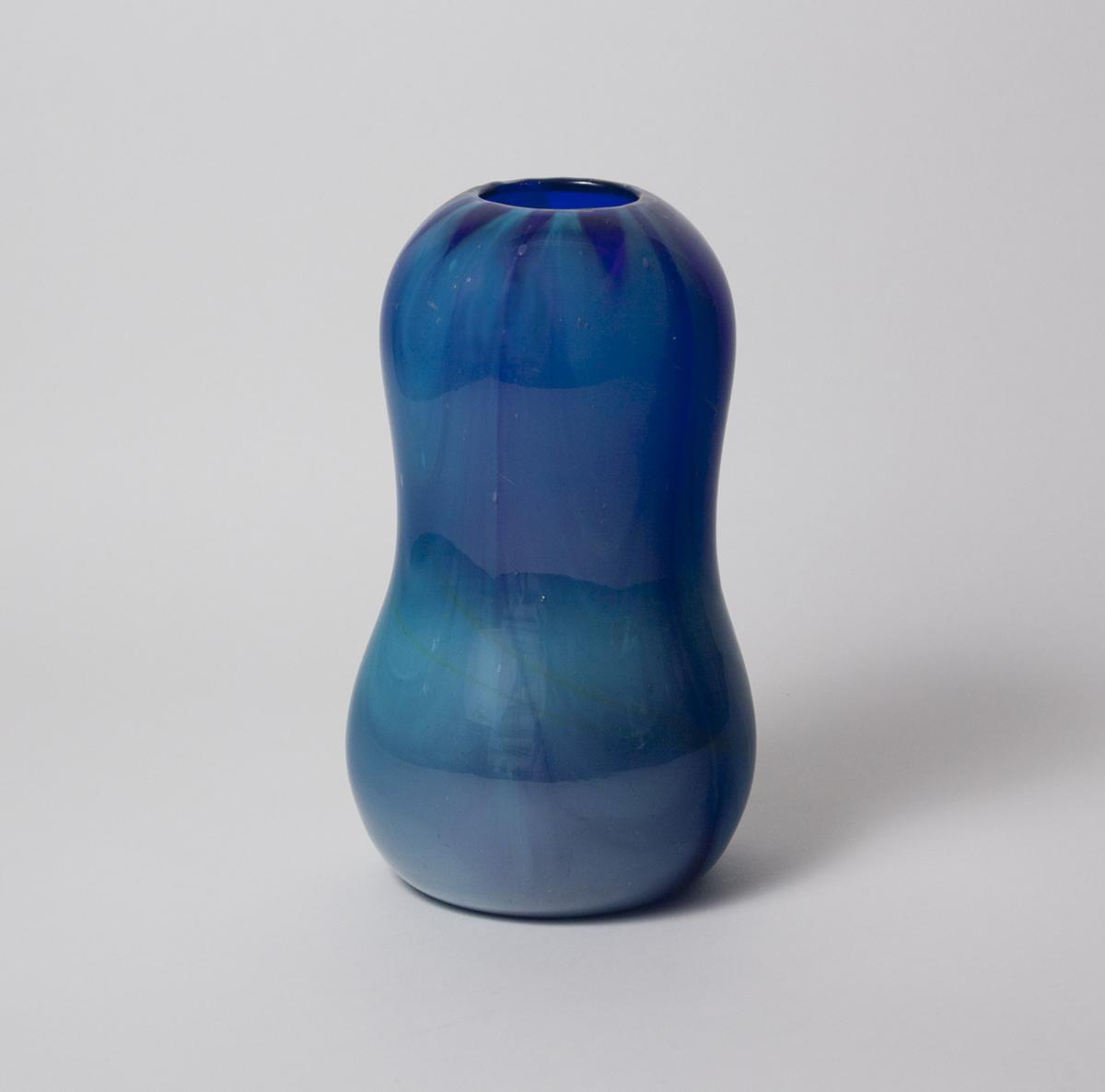 Tiffany Favrile Glass Early Double-Gourd Vase 2