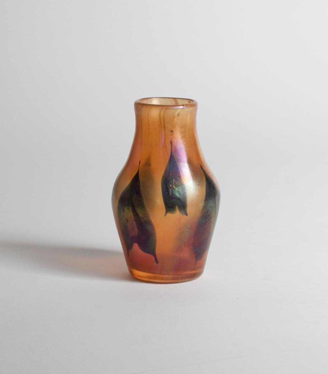 Tiffany Favrile Glass 'Arrowhead' Paperweight Vase 3