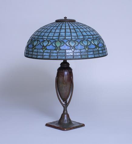 Tiffany Studios Pomegranate Table Lamp 2