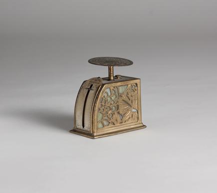 Tiffany Studios <br> 'Grapevine' Postage Scale 1